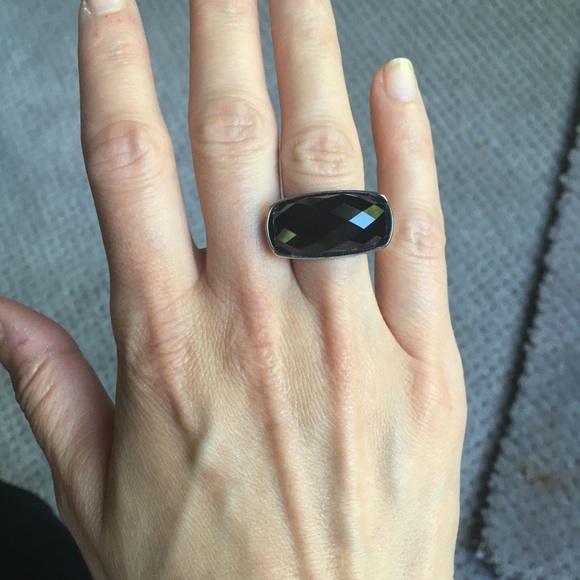 Ring - Picture 3 of 3